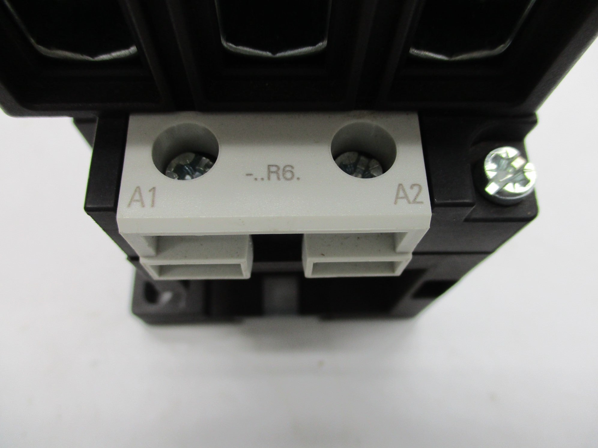 SIEMENS 3RT1035-1AR60 400/440V NSNP