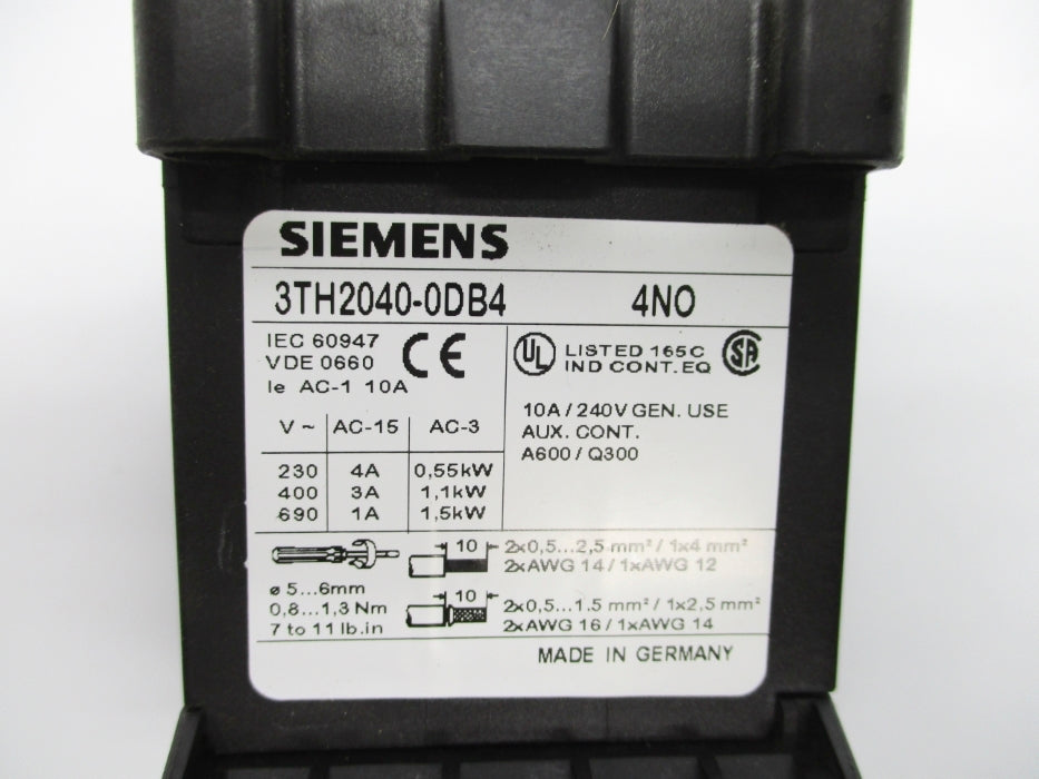 SIEMENS 3TH2040-0DB4 17-30VDC NSNP
