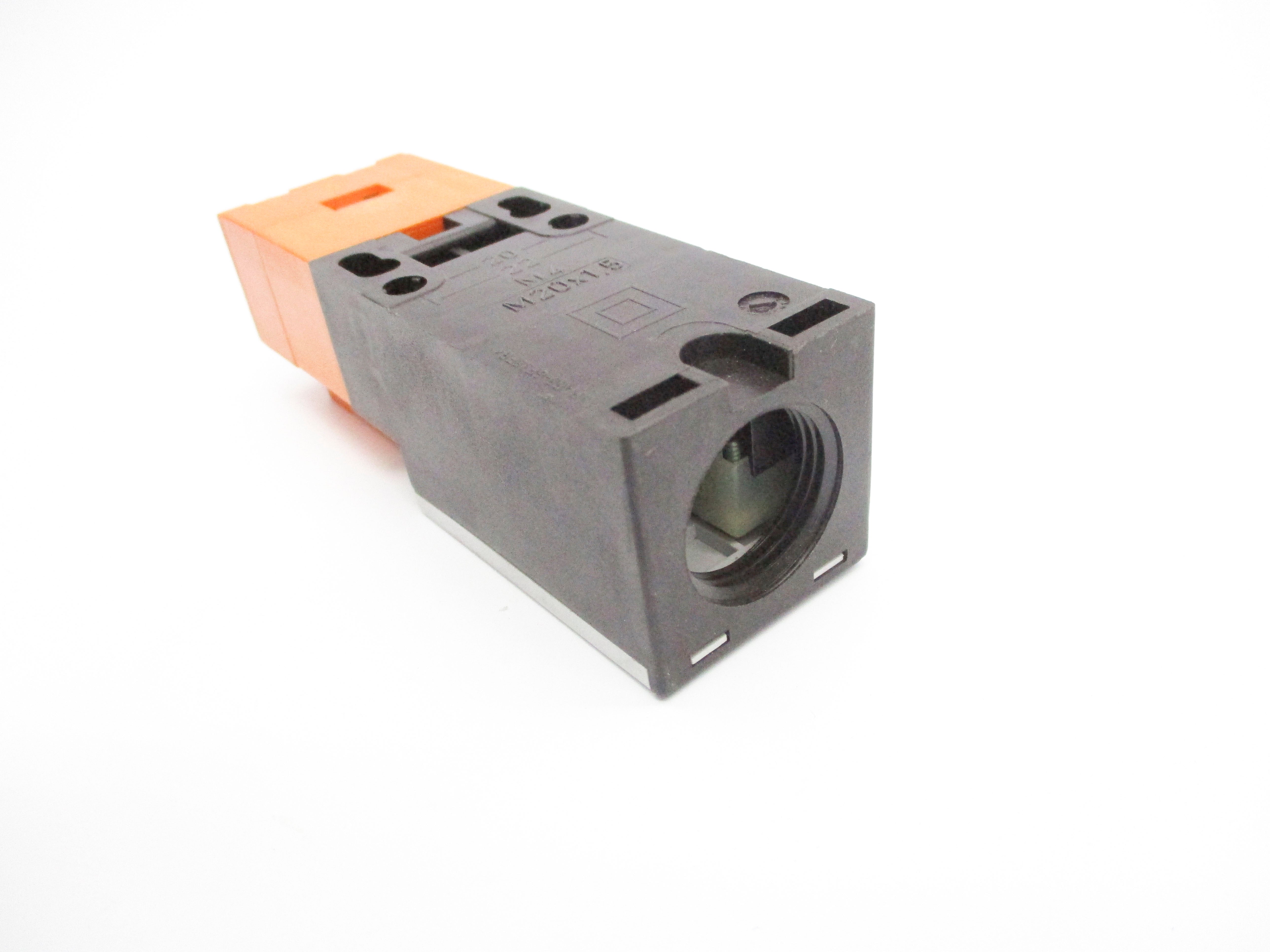 SIEMENS 3SE2200-6XX03 NSNP