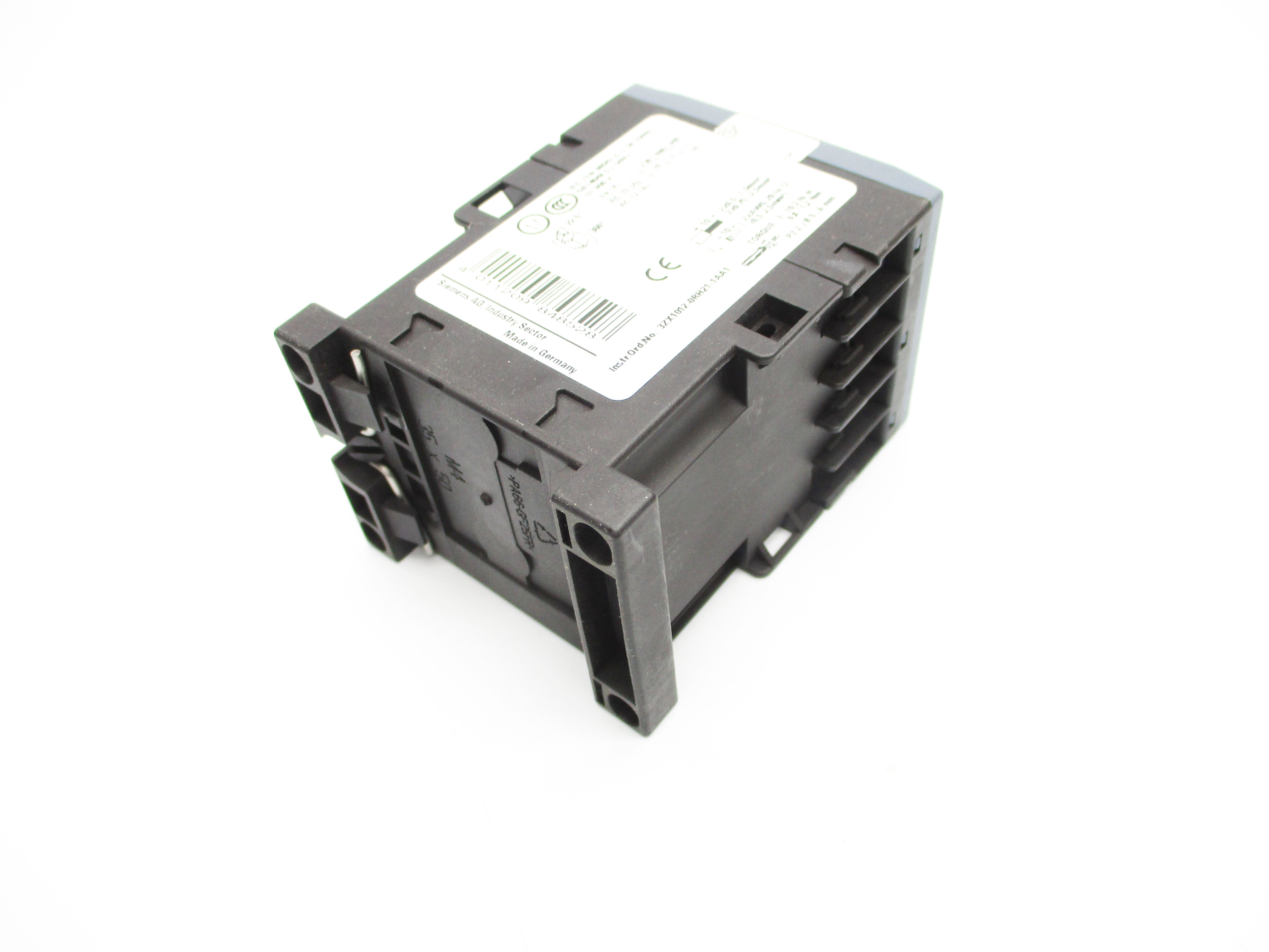 SIEMENS 3RH2131-1AN20 220V NSNP