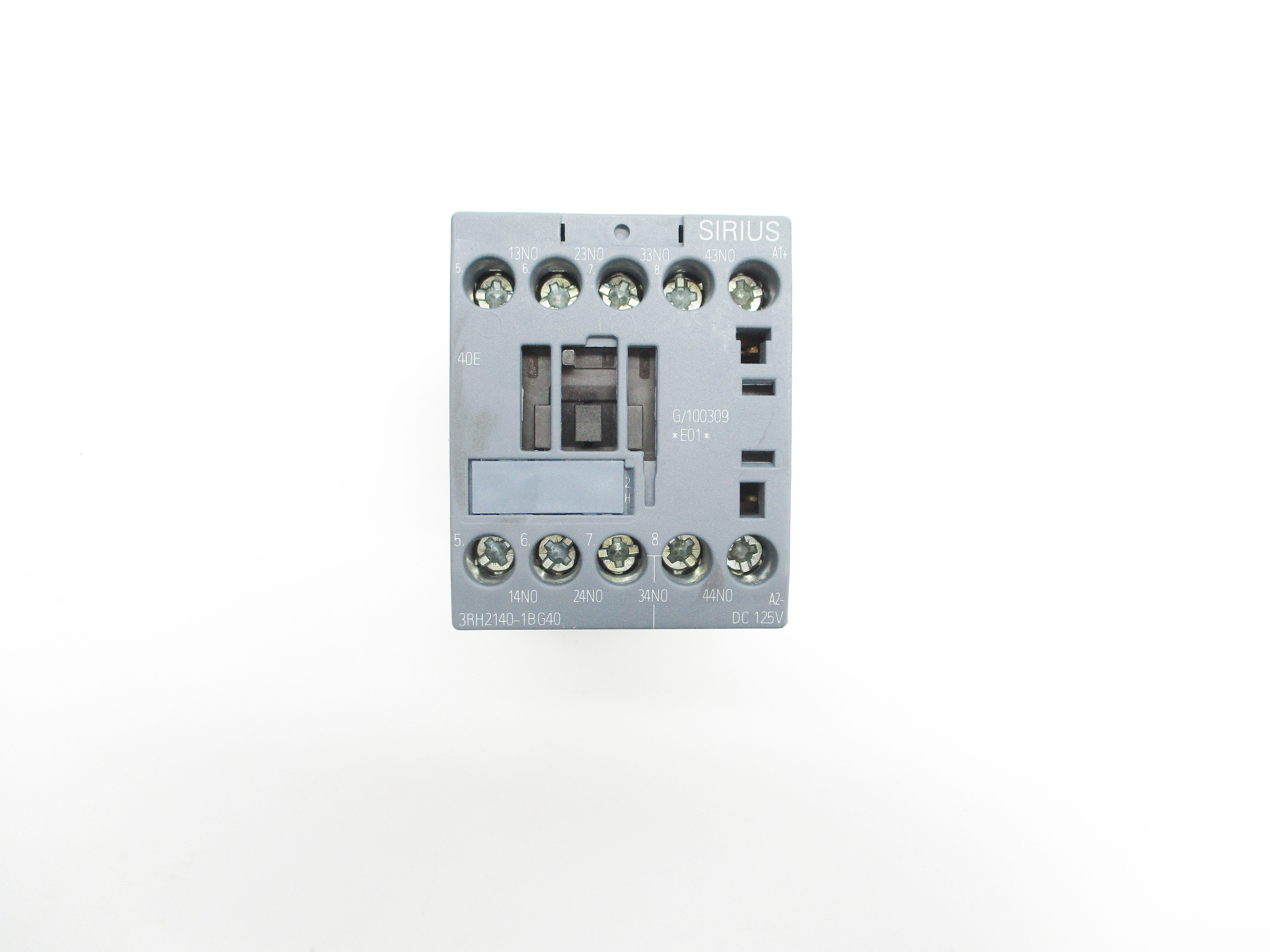 SIEMENS 3RH2140-1BG40 125VDC 10A NSNP