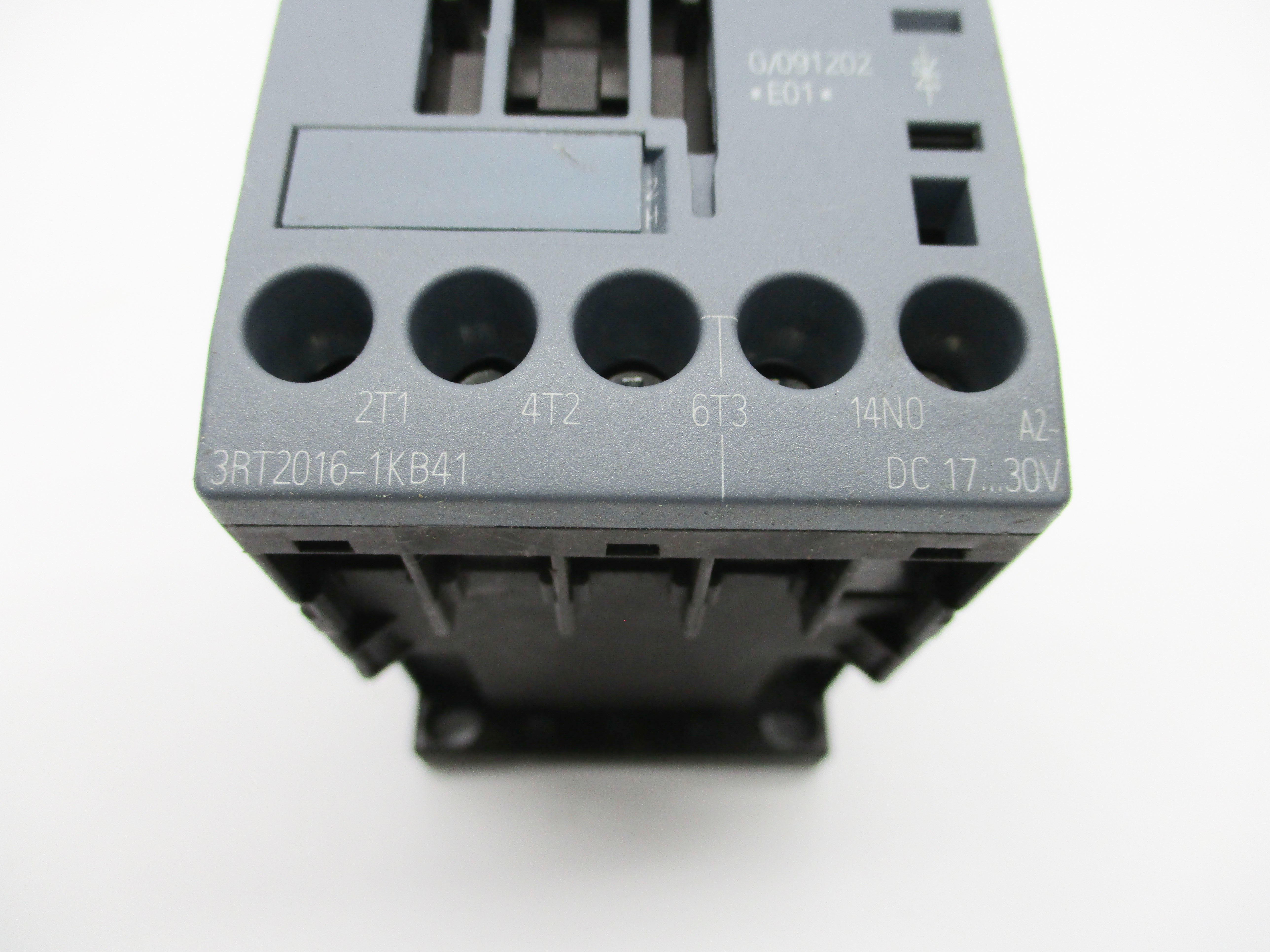 SIEMENS 3RT2016-1KB41 17-30VDC NSNP