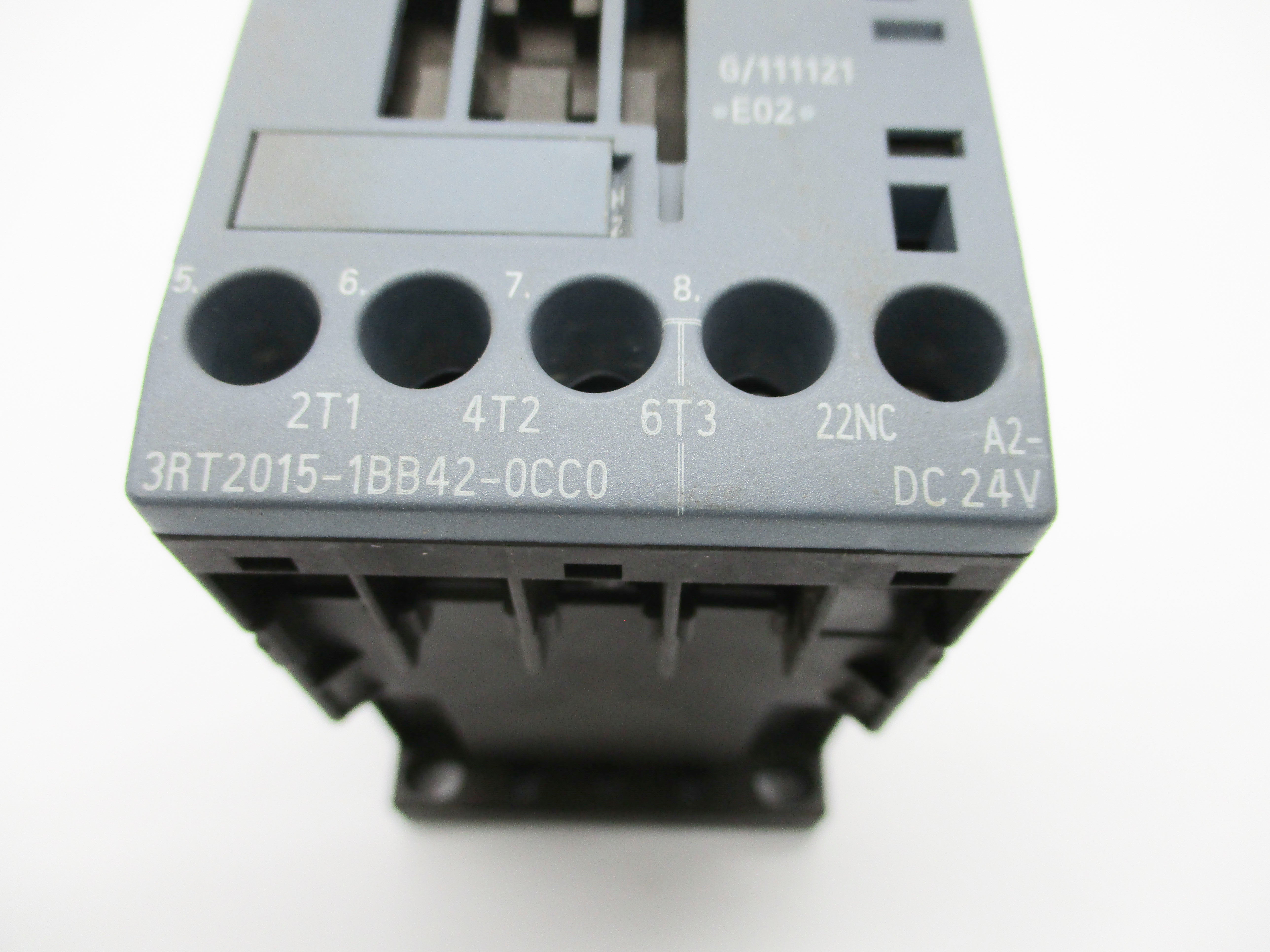 SIEMENS 3RT2015-1BB42-0CC0 24VDC 20A NSNP