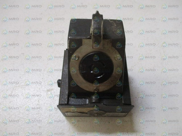 LITHONIA LIGHTING TPH277J12 LIGHT HANGER *USED*