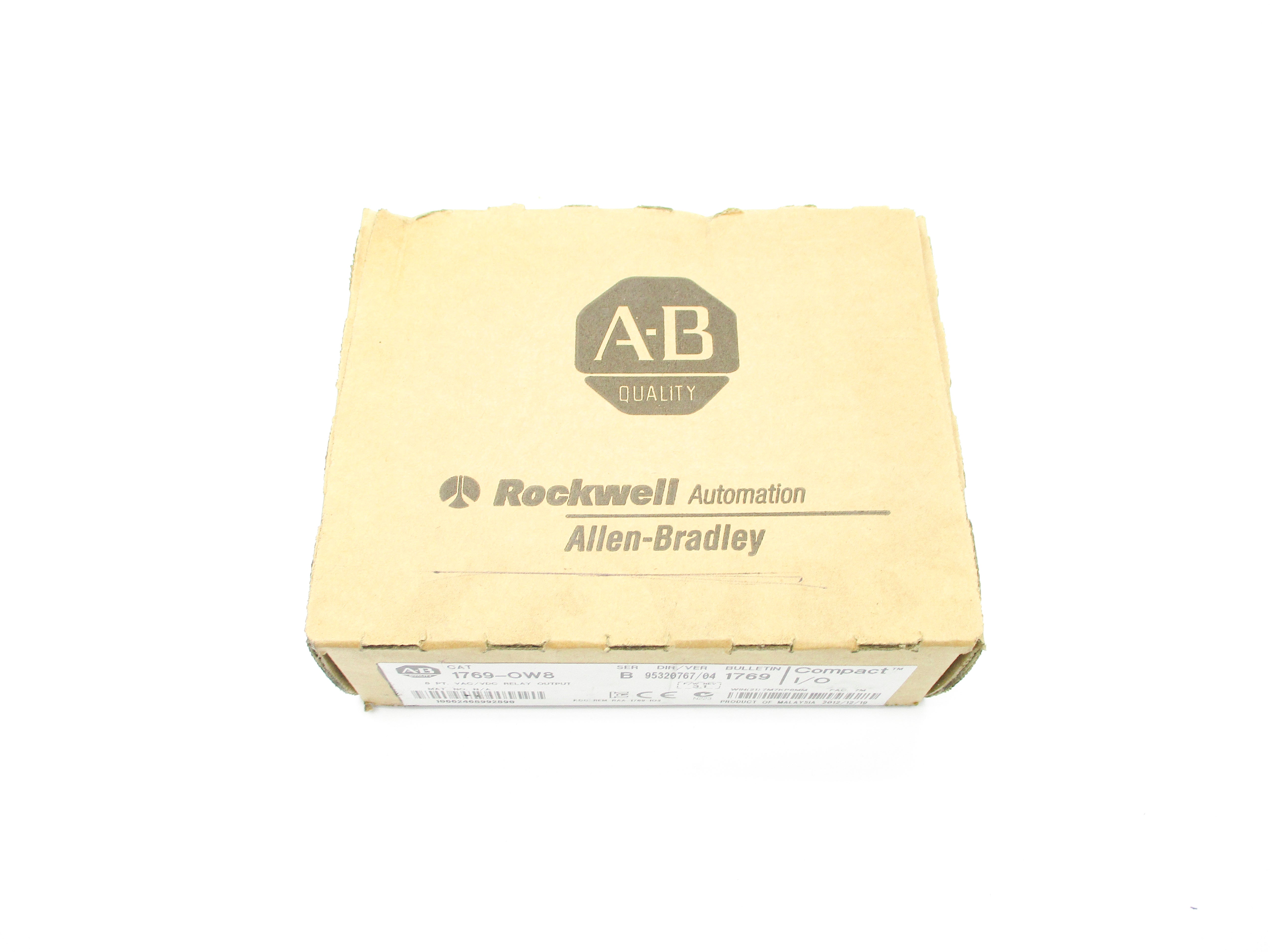 ALLEN BRADLEY 1769-OW8 SER. B F/W 3.1 DATE: 2012 NSFS