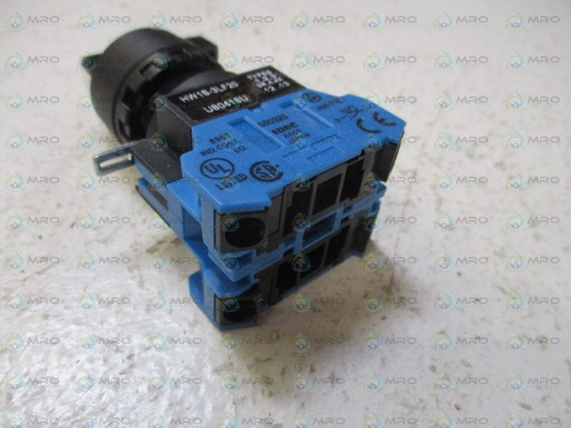 IDEC HW1S-3LF20 SELECTOR SWITCH *NEW IN BOX*