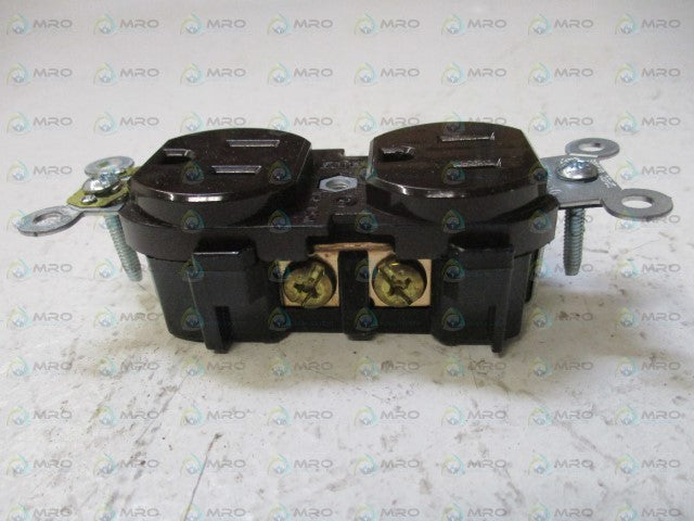 LEVITON 5252 DUPLEX RECEPTACLE *NEW IN BOX*