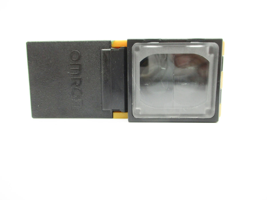 OMRON E3B2-R5M4-US 24-240VAC NSNP