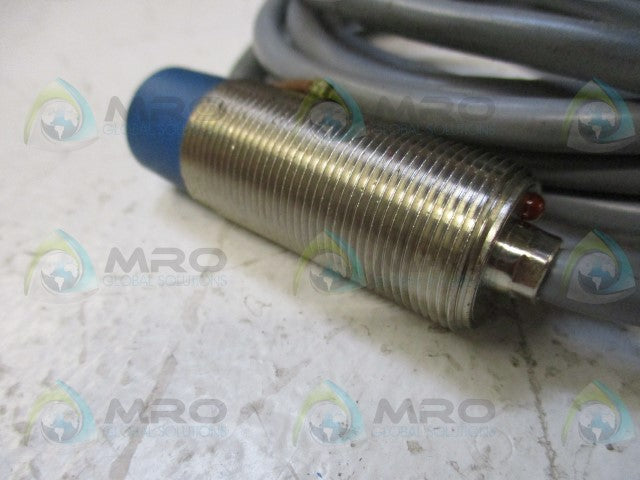 MICROSWITCH 923AB3XM-A7T-L PROXIMITY SWITCH *NEW IN BOX*