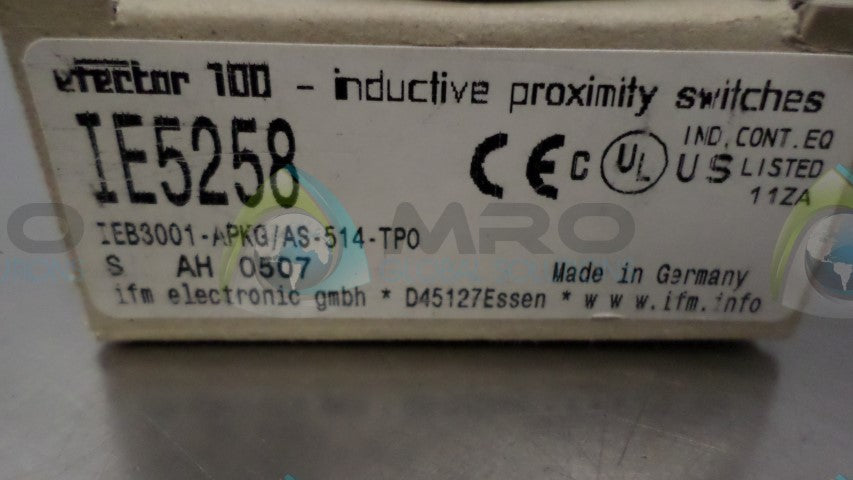 IFM EFECTOR IE5258 INDUCTIVE PROXIMITY SENSOR *NEW IN BOX*