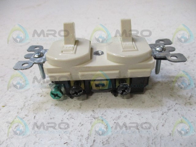 LEVITON 5224 DOUBLE WALL LIGHT SWITCH *NEW IN BOX*