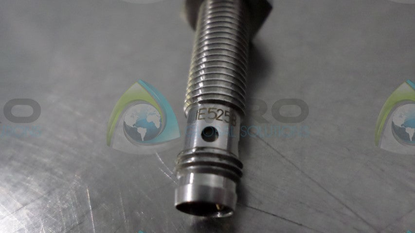 IFM EFECTOR IE5258 INDUCTIVE PROXIMITY SENSOR *NEW IN BOX*