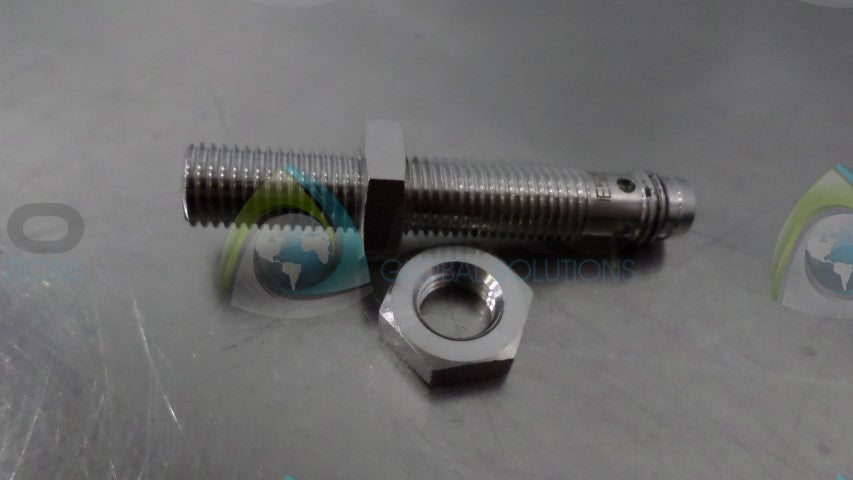 IFM EFECTOR IE5258 INDUCTIVE PROXIMITY SENSOR *NEW IN BOX*