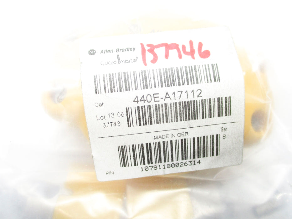 ALLEN BRADLEY 440E-A17112 SER. B NSMP