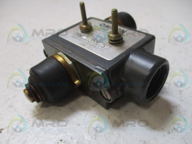 OMRON ZE-NRN-S ENCLOSED SWITCH *USED*