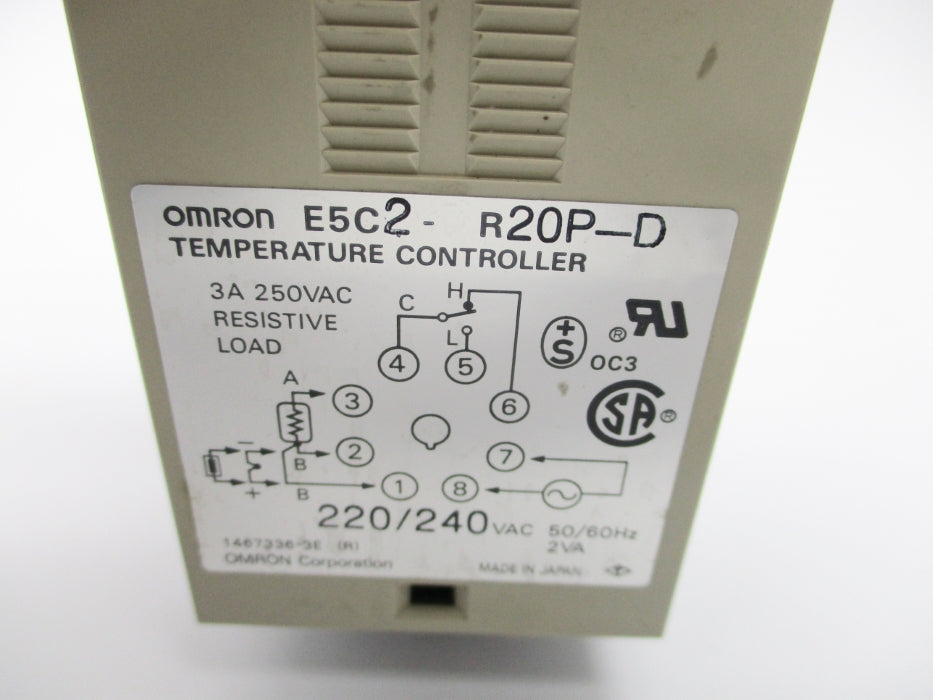 OMRON E5C2-R20P-D 220/240VAC 50'C/120'F NSNP