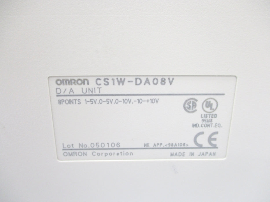 OMRON CS1W-DA08V -10-+10V NSNP