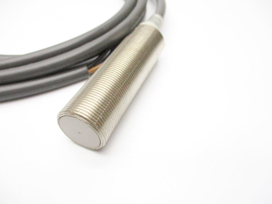 OMRON E2E2-X5B1 NSNP