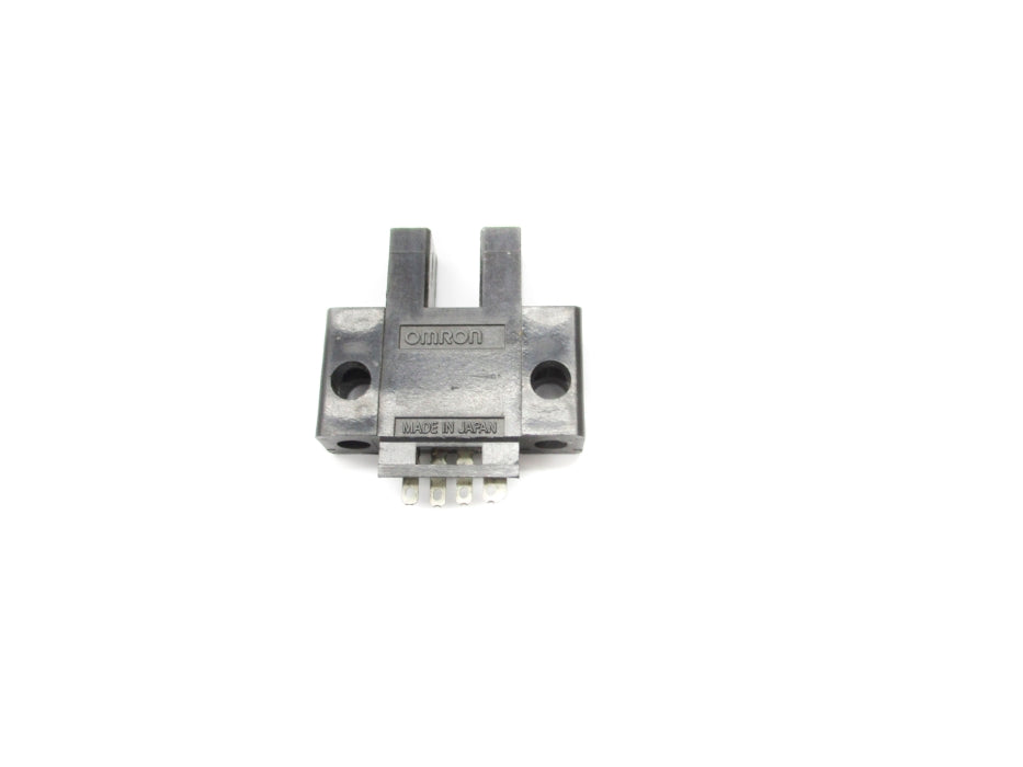 OMRON EE-SX670 UNMP