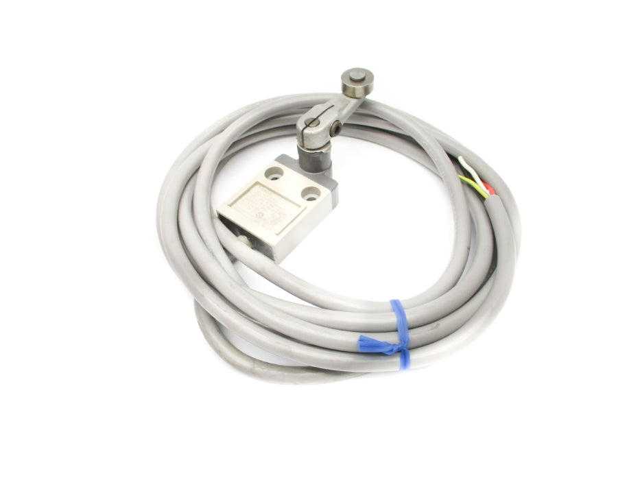 OMRON D4C-1220 250V 2A NSNP