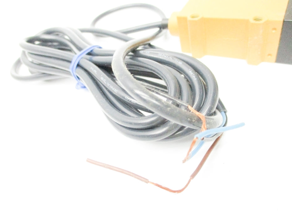 OMRON E3S-RS30B4-30 12-24VDC NSMP