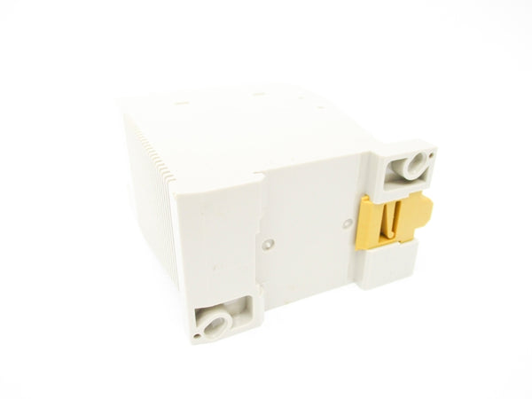 OMRON S82K-01524 100-240VAC 0.6A NSMP