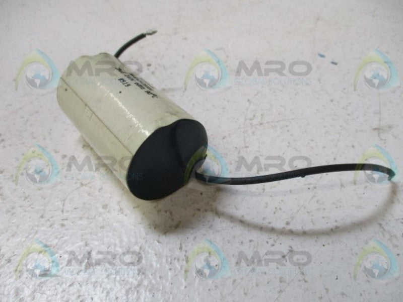AEROVOX W45A2428E01 AXIAL FILM CAPACITOR 28UF 240V *USED*