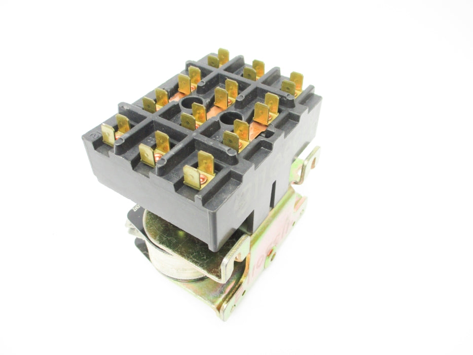 SQUARE D 8965RO10 SER. B 110/120V NSNP