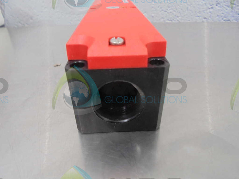 EUCHNER  TP3-2131K024M *NEW IN BOX*