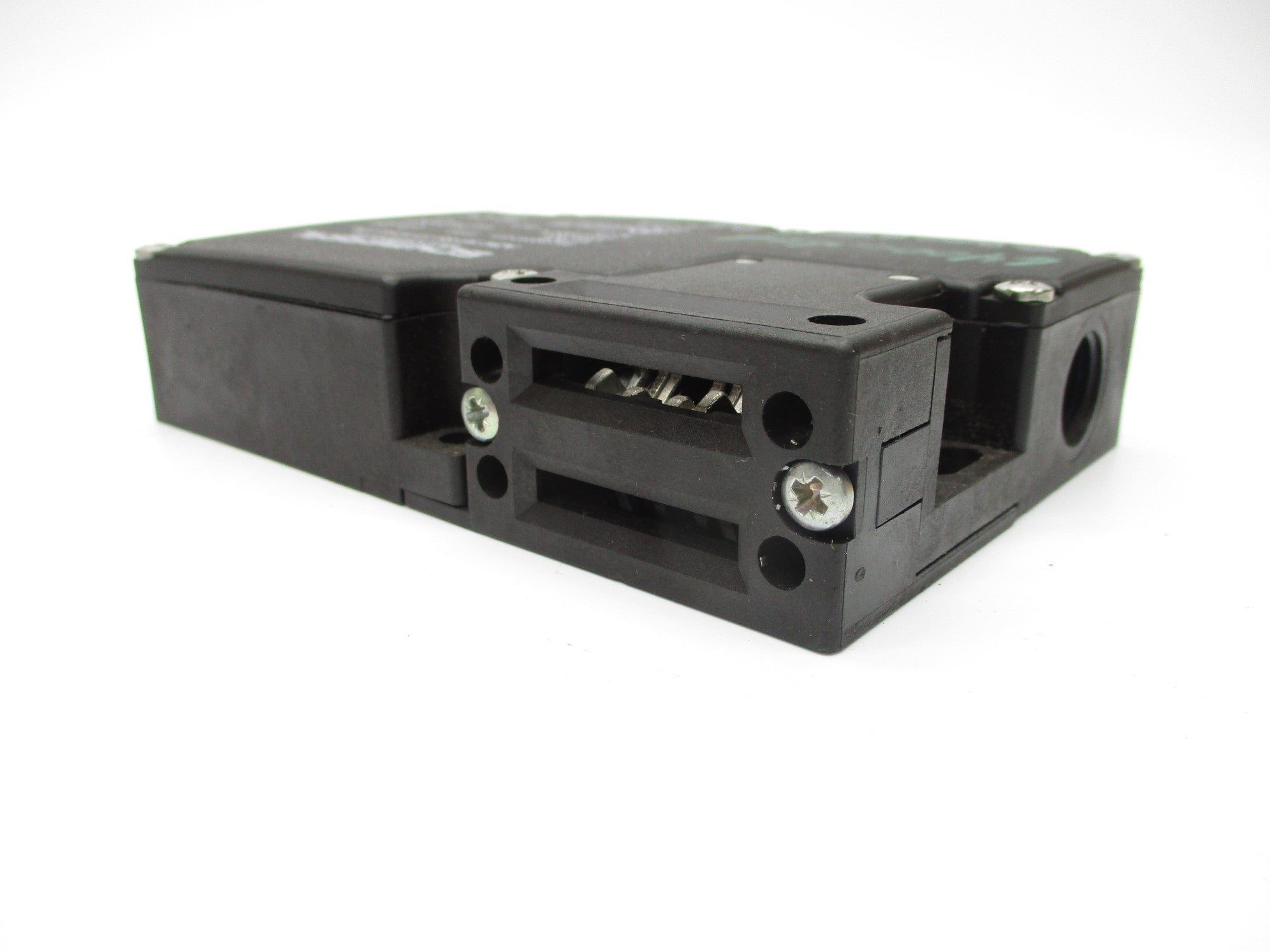 SCHMERSAL AZM161SK-12/12RKA-024 (NO KEY) (AS PICTURED) NSNP
