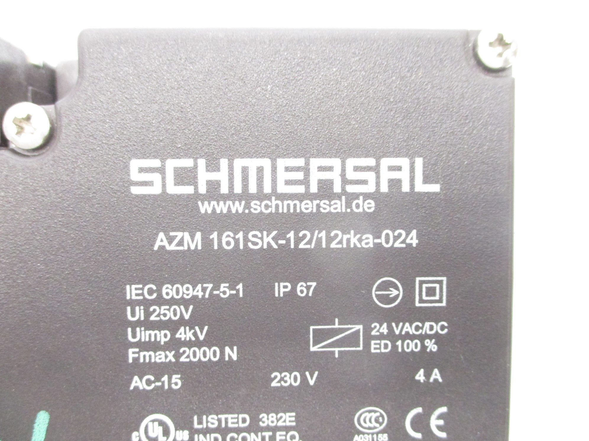 SCHMERSAL AZM161SK-12/12RKA-024 (NO KEY) (AS PICTURED) NSNP