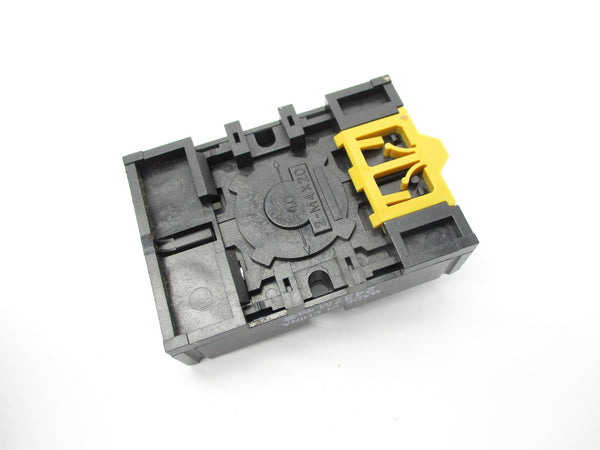 OMRON P2CF-08 (PKG OF 10) NSMP