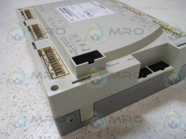 SIEMENS LMV51.040B1 CONTROL UNIT *NEW IN BOX*