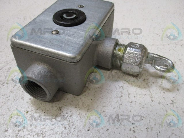 APPLETON G-HPHT-27 RECEPTACLE HANGERS *NEW IN BOX*