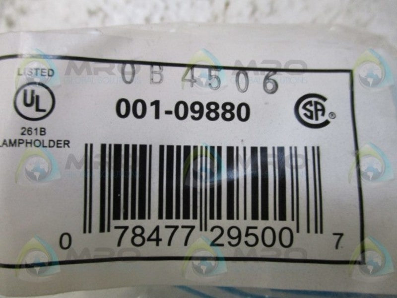 LEVITON 001-09880 LAMP HOLDER * NEW IN FACTORY BAG *