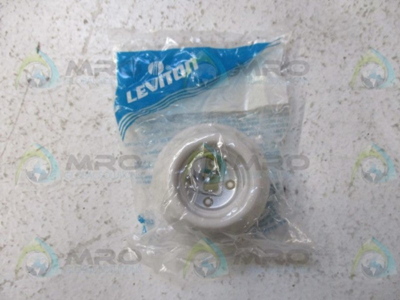 LEVITON 001-09880 LAMP HOLDER * NEW IN FACTORY BAG *
