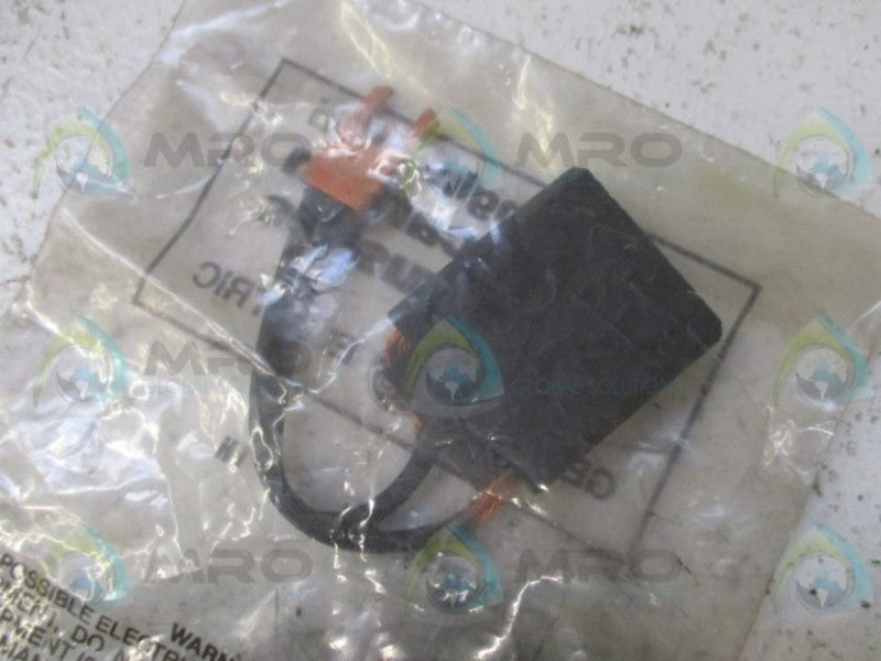 GENERAL ELECTRIC 25C8321 CARBON BRUSH * NEW IN FACTORY BAG *