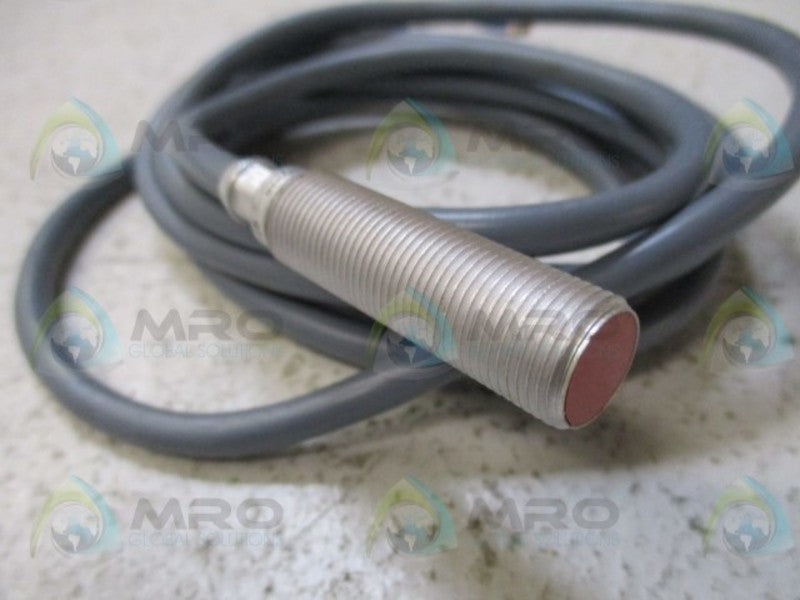 MICRO SWITCH 923AA2W-A7T PROXIMITY SWITCH *NEW NO BOX*