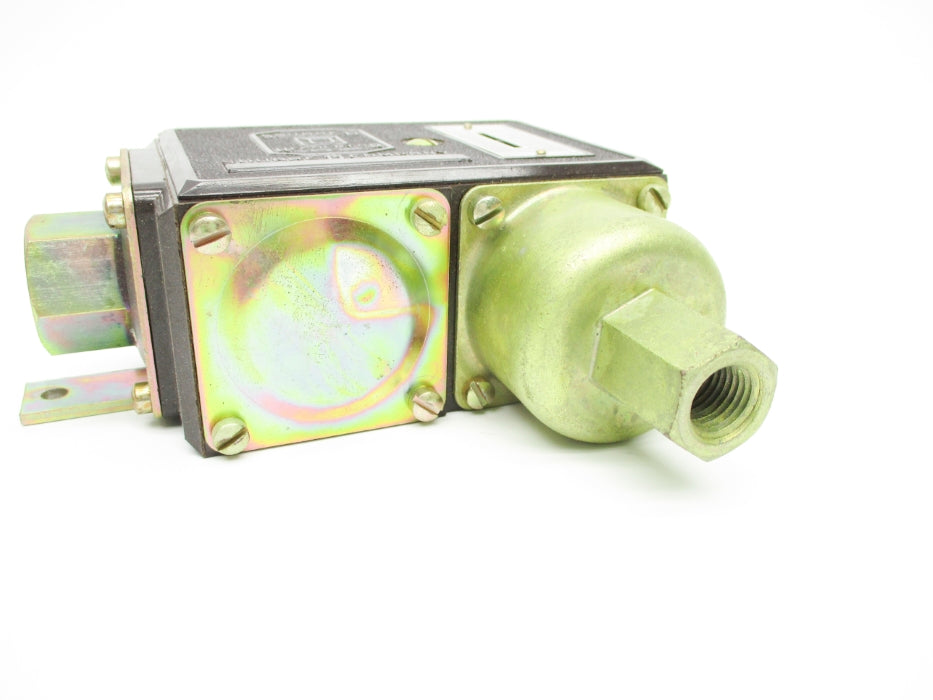 SQUARE D 9016BSG1 600VAC 0-30" NSNP