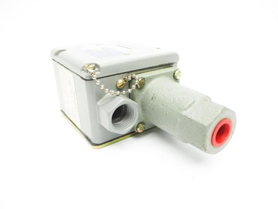 SQUARE D 9012ADW3 SER. B 135-1000PSI NSMP