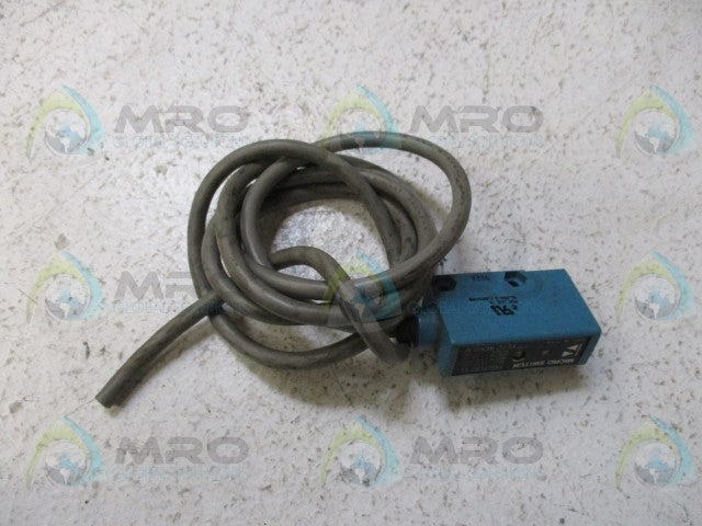 MICROSWITCH FE7C-RC6G-M PHOTOELECTRIC CONTROL *USED*