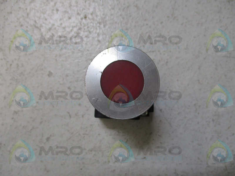 SENASYS PTY2211 PUSHBUTTON INDICATOR *NEW IN BOX*
