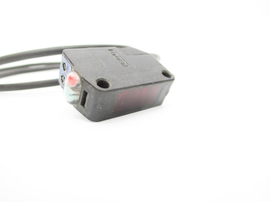 KEYENCE PZ2-61 12-24VDC UNMP