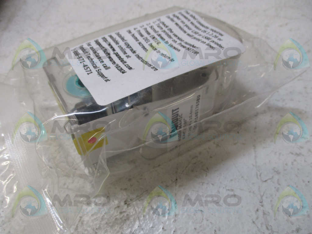 PANDUIT H100X044H1C HEAT SHRINK WIRE ID LABELS *NEW IN BOX*