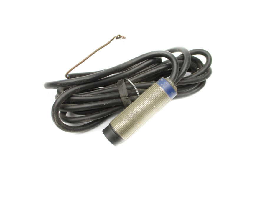 TELEMECANIQUE XS2M18MA230 UNMP