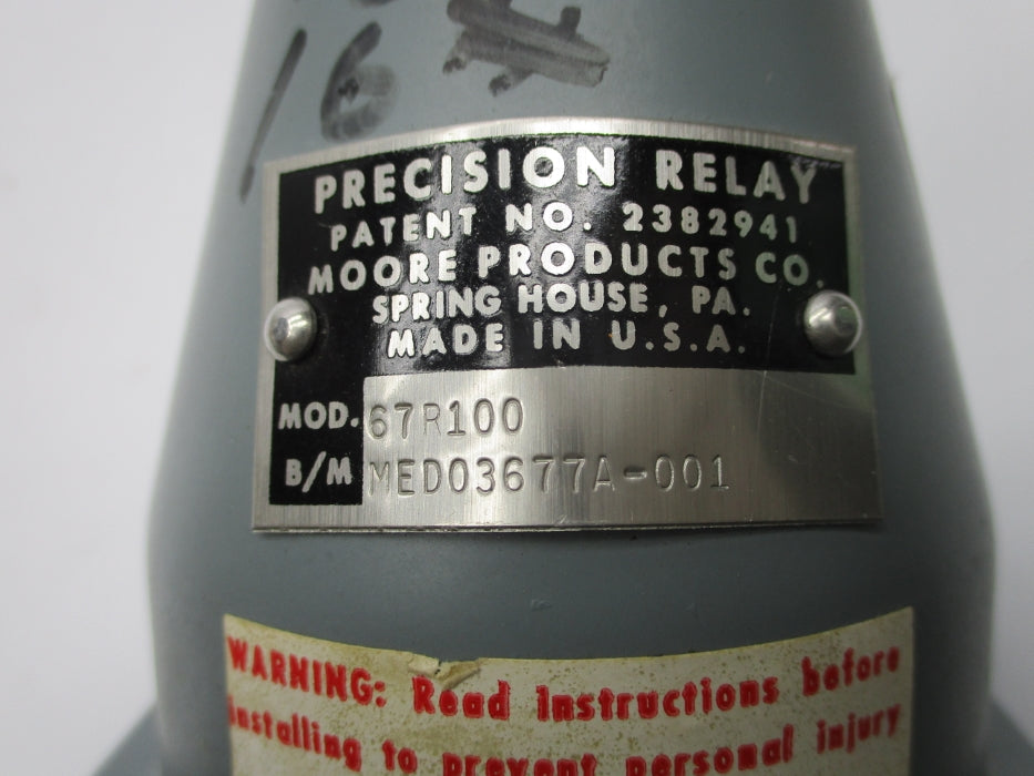 MOORE PRODUCTS 67R100 MED03677A-001 UNMP