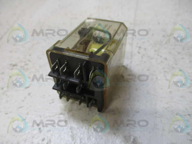 SIGMA 68R3-24DC-SCO RELAY 28VDC/240VAC *USED*