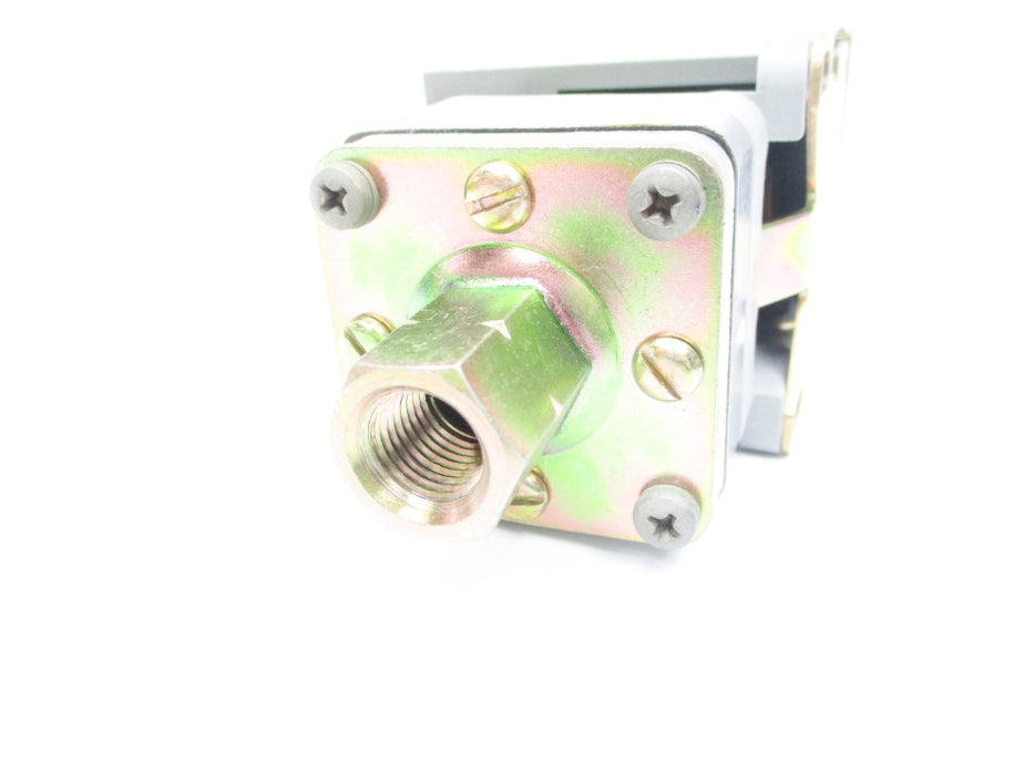 SQUARE D 9012GNG5 SER. B 3-150PSI NSNP