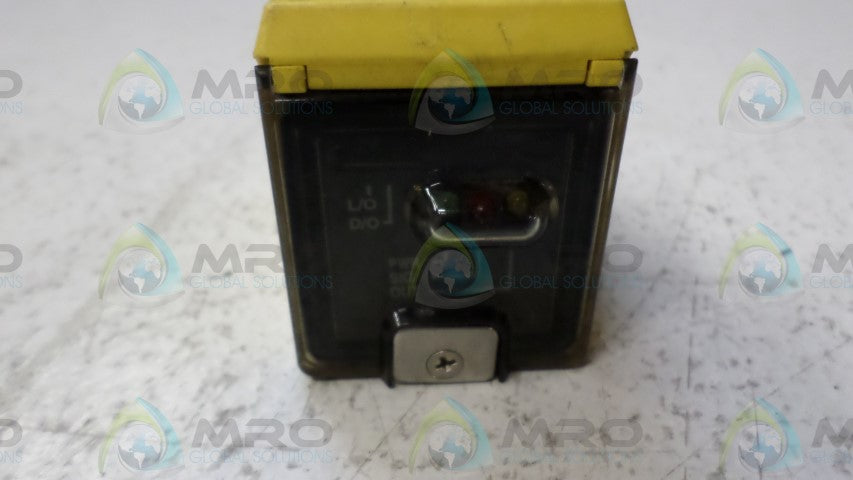 BANNER ENGINEERING Q45BW22DLQ1 SOLID STATE LONG RANGE DIFFUSE MODE SENSOR *USED*