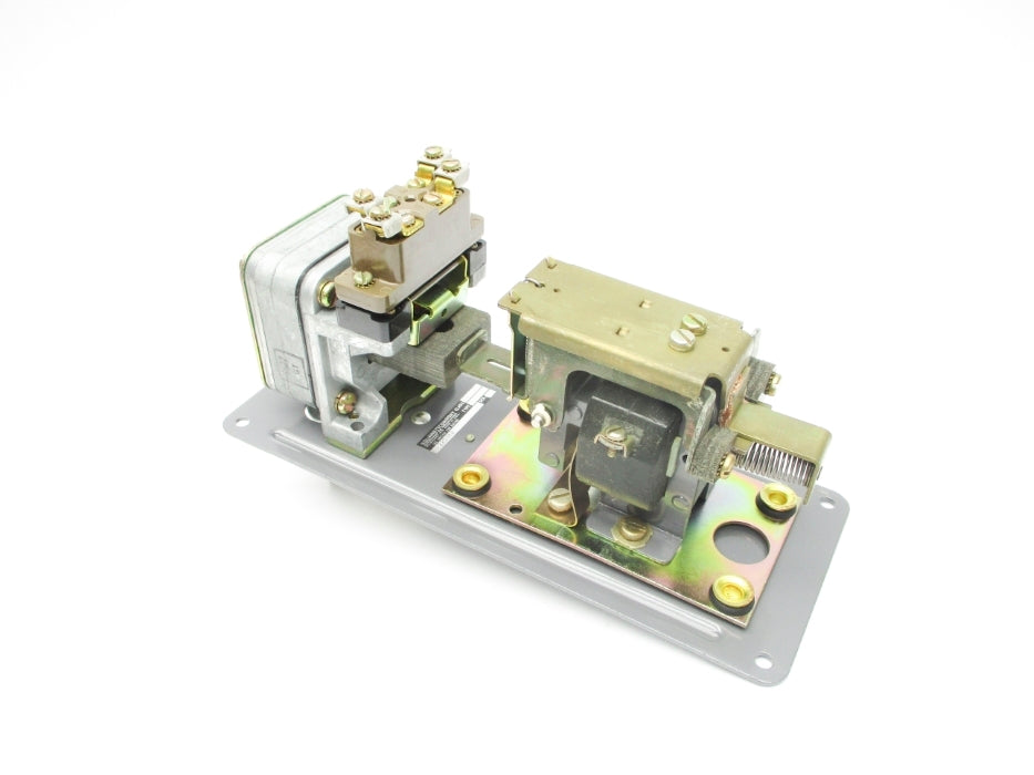 SQUARE D 8991ATO9 SER. C 208-220V NSMP